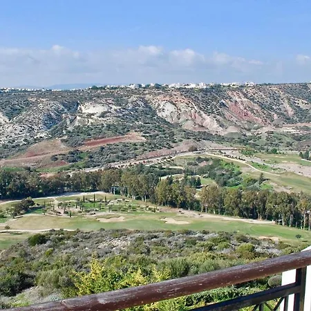 4 Bedroom Kourion With Private Pool, Aphrodite Hills Villa Kouklia