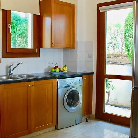 4 Bedroom Kourion With Private Pool, Aphrodite Hills Villa *