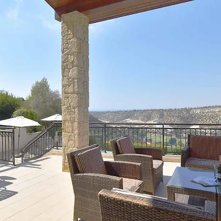 4 Bedroom Kourion With Private Pool, Aphrodite Hills * Kouklia