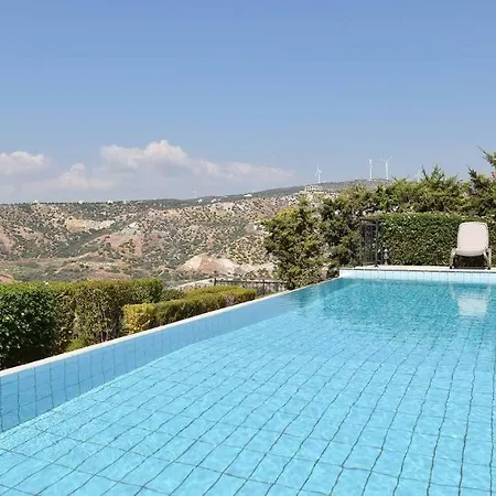Villa 4 Bedroom Kourion With Private Pool, Aphrodite Hills *