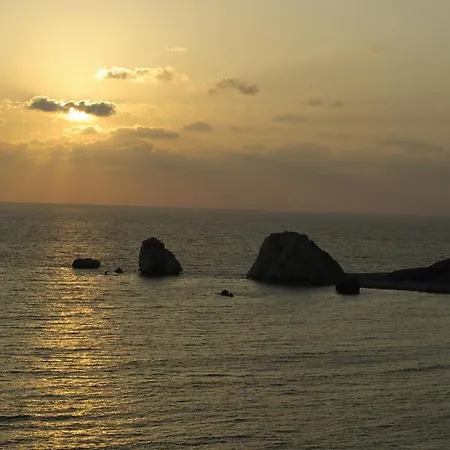 4 Bedroom Kourion With Private Pool, Aphrodite Hills * Kouklia