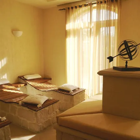 4 Bedroom Kourion With Private Pool, Aphrodite Hills * Kouklia