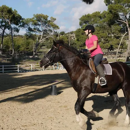 4 Bedroom Kourion With Private Pool, Aphrodite Hills Villa Kouklia