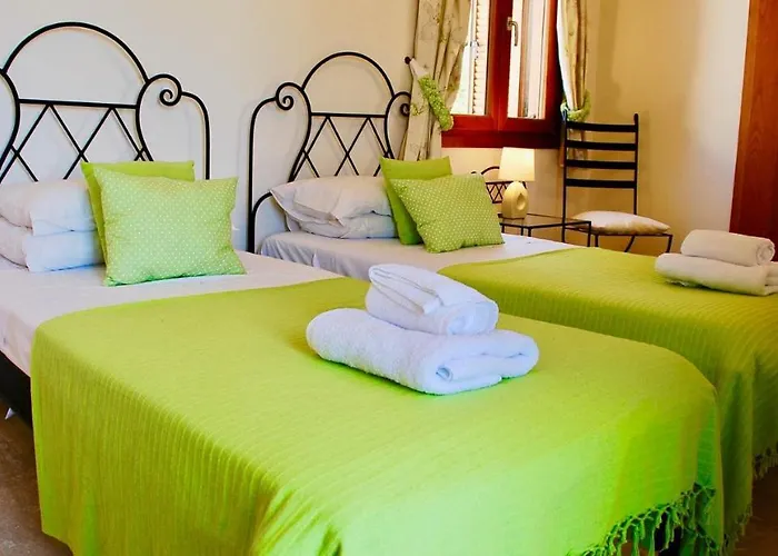 别墅 4 Bedroom Kourion With Private Pool, Aphrodite Hills 库克里亚